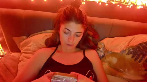 _just_a_simple_girl online show from January 9, 5:43 pm