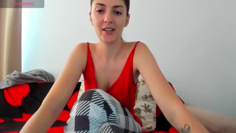 _just_a_simple_girl online show from September 21, 9:33 am