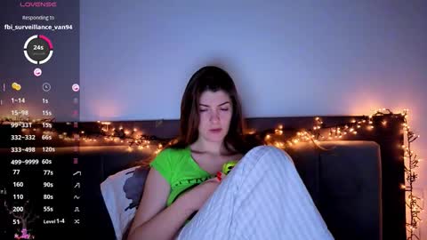 _just_a_simple_girl online show from March 12, 8:42 am