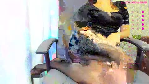 _justcallme_ online show from January 17, 6:44 pm