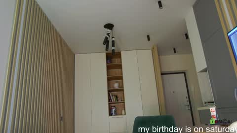 Snapshot of _kateline_ chatting on December 14, 2:31 pm Kate online show from December 14, 2:31 pm