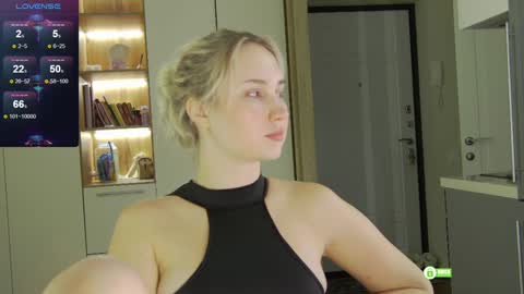 Snapshot of _kateline_ chatting on January 10, 4:41 pm Kate online show from January 10, 4:41 pm