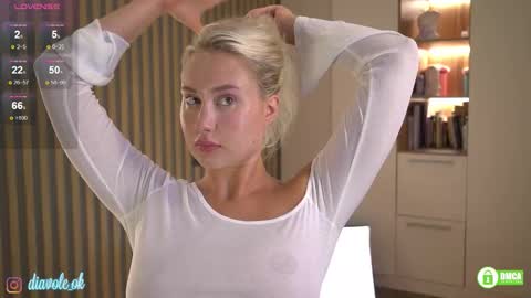 Snapshot of _kateline_ chatting on September 10, 3:12 pm Kate online show from September 10, 3:12 pm