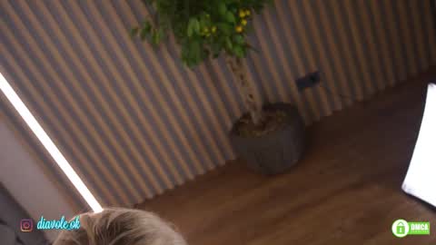 Snapshot of _kateline_ chatting on October 24, 2:46 pm Kate online show from October 24, 2:46 pm