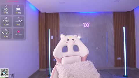 Snapshot of _kath8 chatting on January 9, 4:08 am --- online show from January 9, 4:08 am