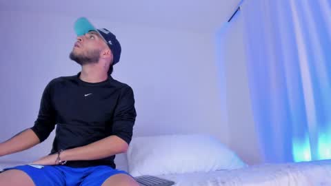    online show from January 7, 4:50 am