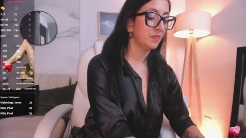 Kiraaaa 0 online show from January 3, 11:01 pm