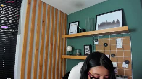 Kiraaaa 0 online show from December 14, 8:24 pm