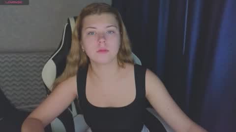 Snapshot of _kirieshka chatting on September 21, 2:29 pm Molly Emily online show from September 21, 2:29 pm