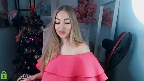 Snapshot of _kittyboo chatting on January 5, 8:00 am Aleksa online show from January 5, 8:00 am