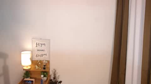 Kylie online show from March 3, 9:26 am