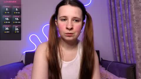 Snapshot of _kylle_ chatting on November 23, 7:46 pm _kylle_ online show from November 23, 7:46 pm