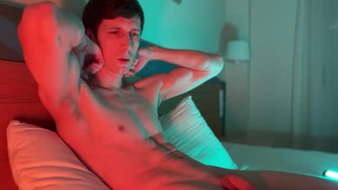 Snapshot of _l0l_ chatting on February 19, 8:01 am T-1000 online show from February 19, 8:01 am