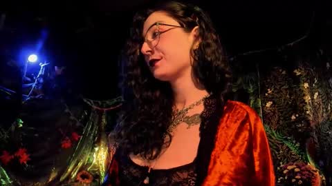 Lady Luna online show from December 16, 12:15 am