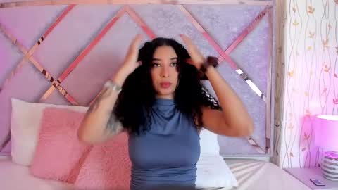 Lanna  online show from January 29, 11:30 am