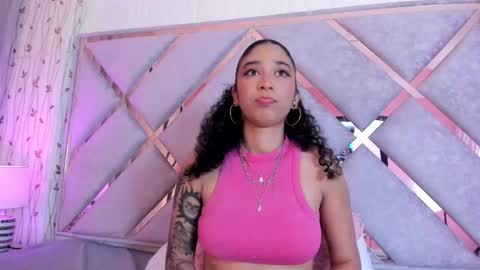 Lanna  online show from February 10, 3:35 am