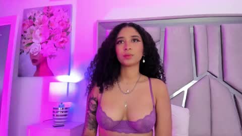 Lanna  online show from February 17, 6:04 pm