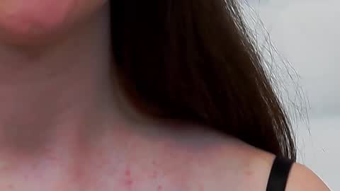 Snapshot of _lenapaul_ chatting on March 6, 7:57 am Lena Paul online show from March 6, 7:57 am