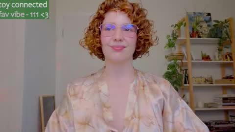 Snapshot of _lightmyfire chatting on October 5, 6:12 am Salome Lovense always on from 5 tk My content and your custom requests online show from October 5, 6:12 am