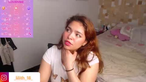 Snapshot of _lilith_18_ chatting on December 13, 10:08 am Lili online show from December 13, 10:08 am
