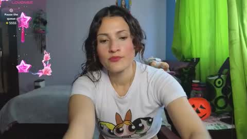 Lindasy online show from October 15, 3:45 pm