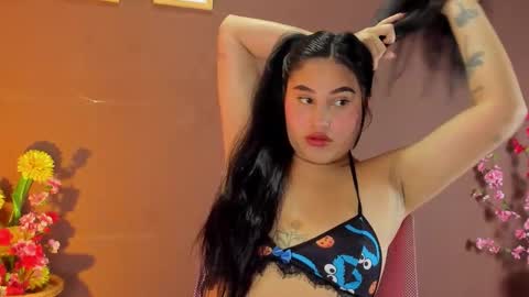 Snapshot of _little_ivy chatting on November 24, 8:08 pm Ivy 3 online show from November 24, 8:08 pm