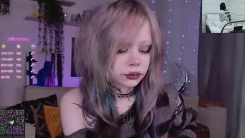 Lolly online show from February 28, 8:48 am