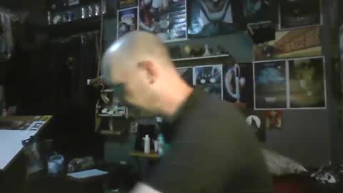 That guy online show from September 15, 4:34 am