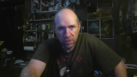 That guy online show from November 14, 6:06 pm