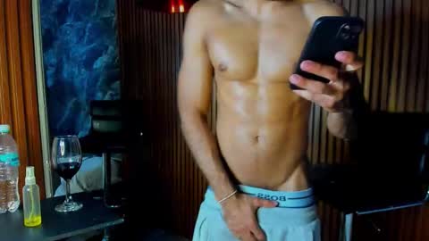 Snapshot of _luca_flame chatting on September 15, 3:06 am _luca_flame online show from September 15, 3:06 am