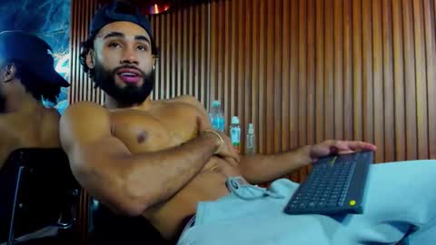 Snapshot of _luca_flame chatting on September 23, 3:42 am _luca_flame online show from September 23, 3:42 am