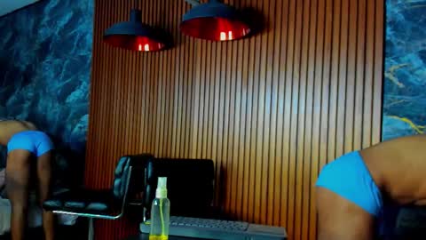 Snapshot of _luca_flame chatting on September 28, 4:34 pm _luca_flame online show from September 28, 4:34 pm