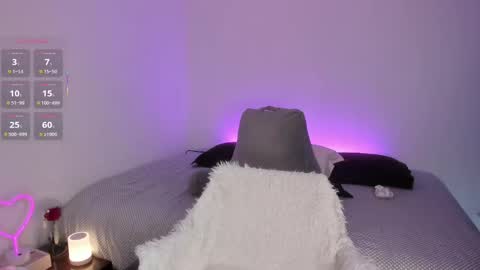 Snapshot of _lucianapalmer chatting on September 21, 12:40 pm online show from September 21, 12:40 pm