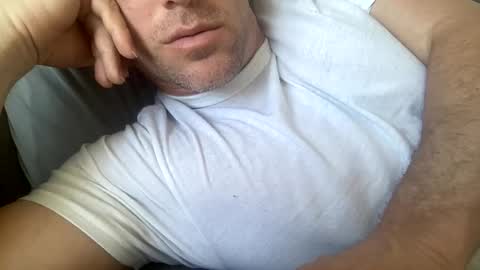 _lululeo_ online show from May 3, 8:26 pm