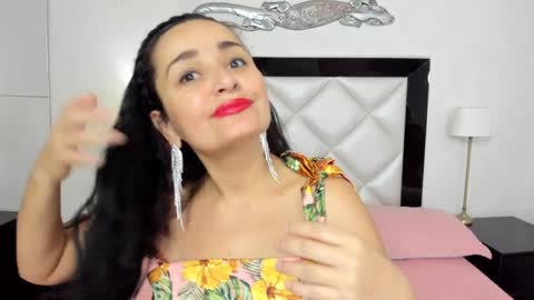 Snapshot of _luna__sweet_ chatting on January 16, 3:34 am luna sweet online show from January 16, 3:34 am