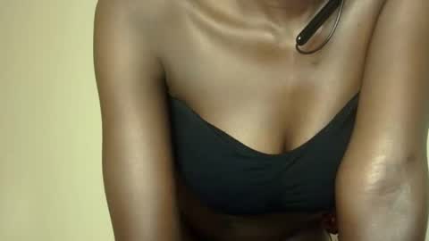 Snapshot of _luna_nyx chatting on January 9, 4:28 pm Luna online show from January 9, 4:28 pm