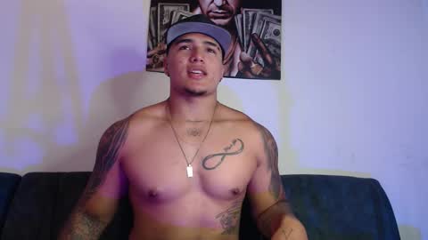 Snapshot of _luxury_23 chatting on September 10, 8:31 pm STIVEN online show from September 10, 8:31 pm