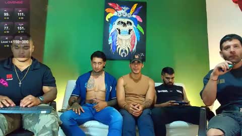 Snapshot of _luxury_23 chatting on October 28, 3:54 am STIVEN online show from October 28, 3:54 am