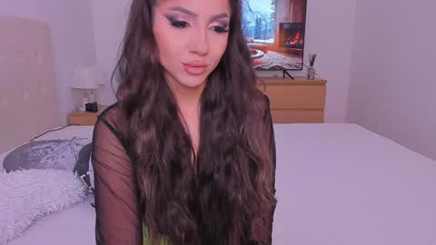 Lynna online show from January 23, 10:33 pm