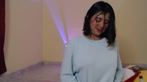 Snapshot of _maiahairy_ chatting on December 21, 11:02 pm Maia online show from December 21, 11:02 pm