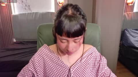 Mavis  online show from October 21, 9:26 pm