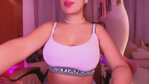 Marce  online show from April 5, 12:35 pm