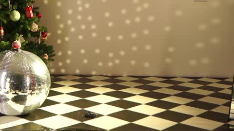  Saturday - start 2030-2130 GMT online show from December 12, 5:10 am