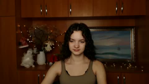 Susie online show from December 20, 11:10 am