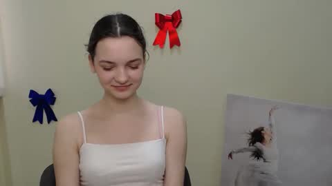 Susie online show from February 9, 10:20 am