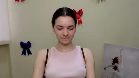 Susie online show from February 14, 7:28 am