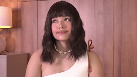 Snapshot of _meghan_gomez1_ chatting on October 28, 8:11 pm online show from October 28, 8:11 pm