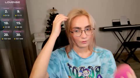 Snapshot of _meow_neko_ chatting on December 14, 3:01 am _meow_neko_ online show from December 14, 3:01 am