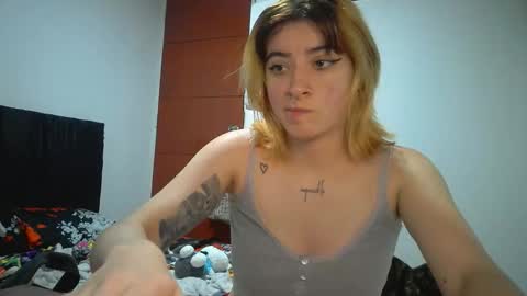 Mia-foster online show from March 30, 2:12 am