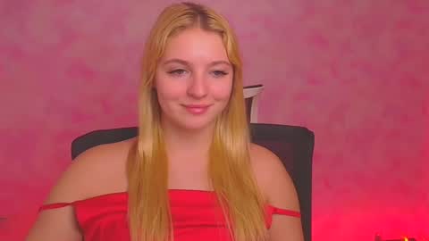 Melanie online show from December 28, 10:03 am